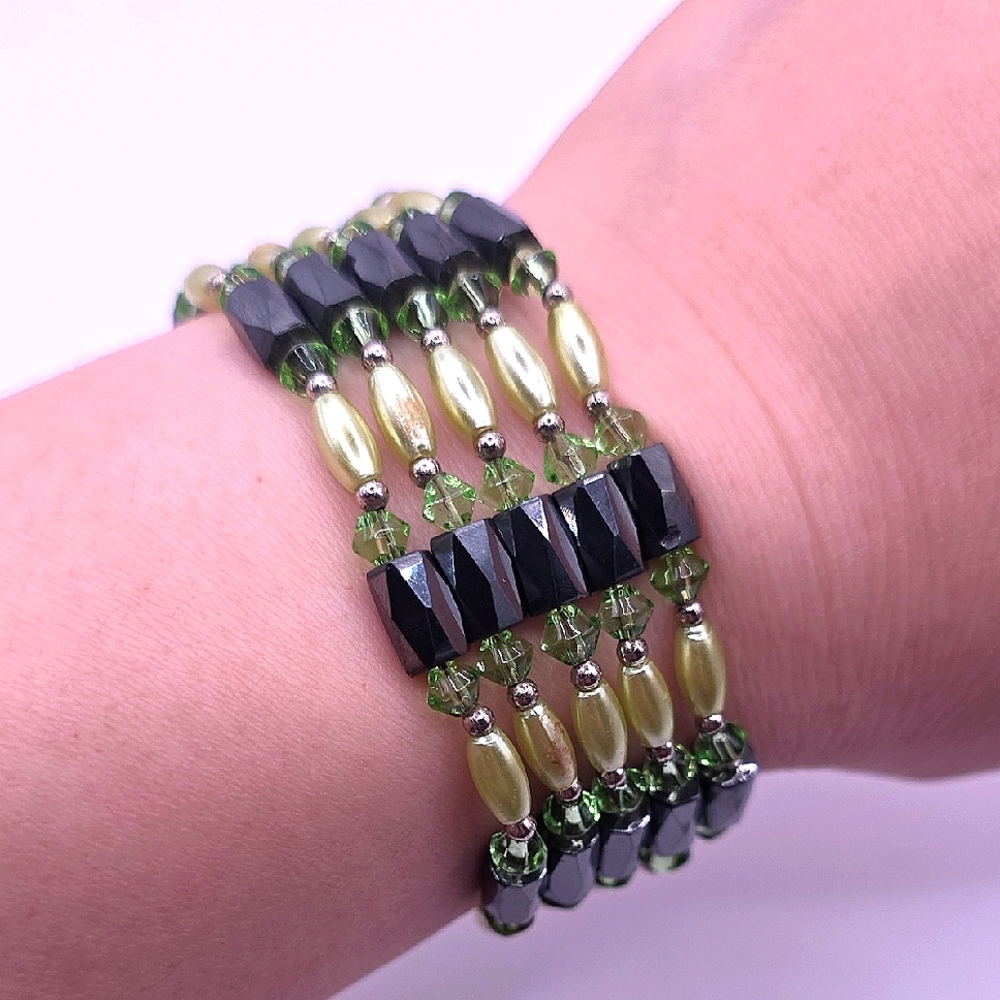 Elegant Magnetic Hematite and Green Iridescent Beaded Bracelet